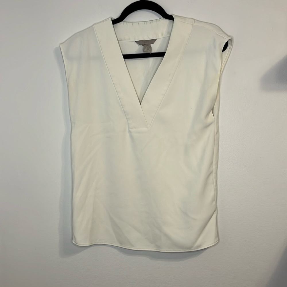 H&M Off—White Business Blouse Size 0 (early 2020 sizing)